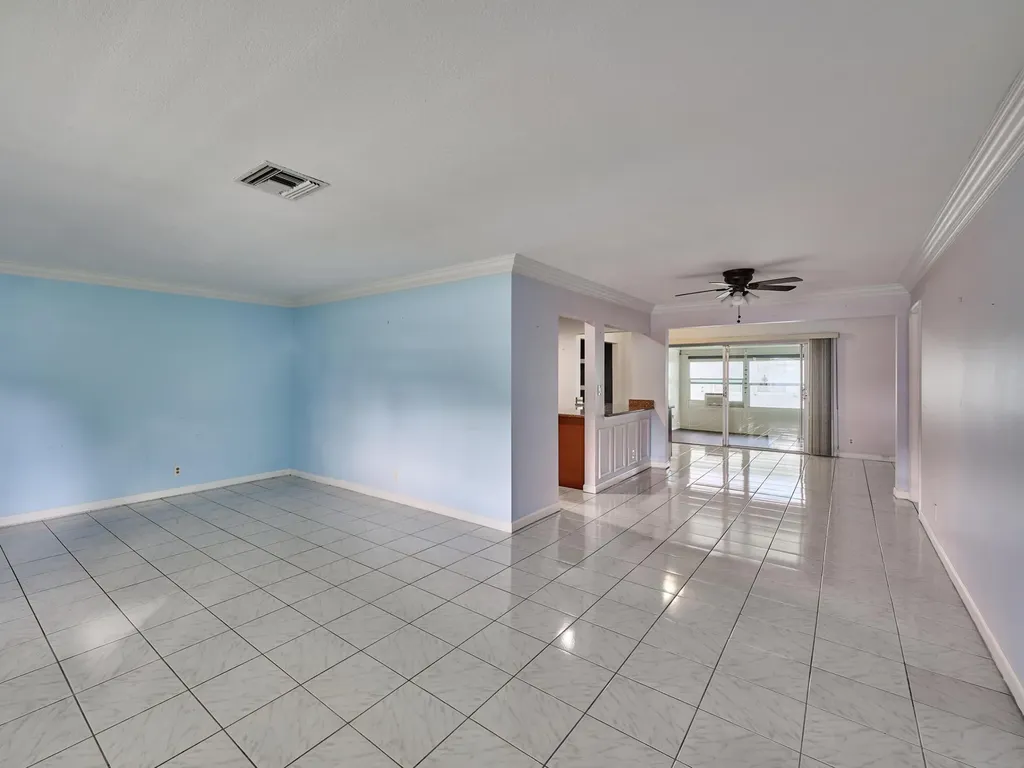 1710 SW 22nd Street Boynton Beach FL 33426