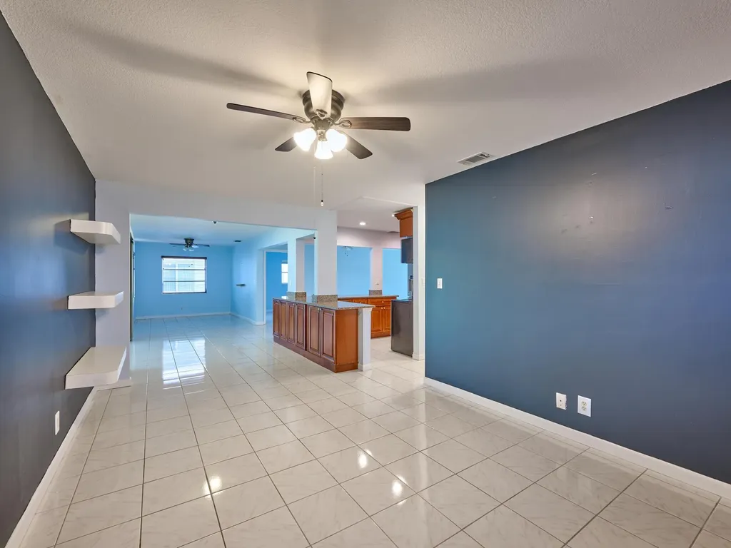 1710 SW 22nd Street Boynton Beach FL 33426