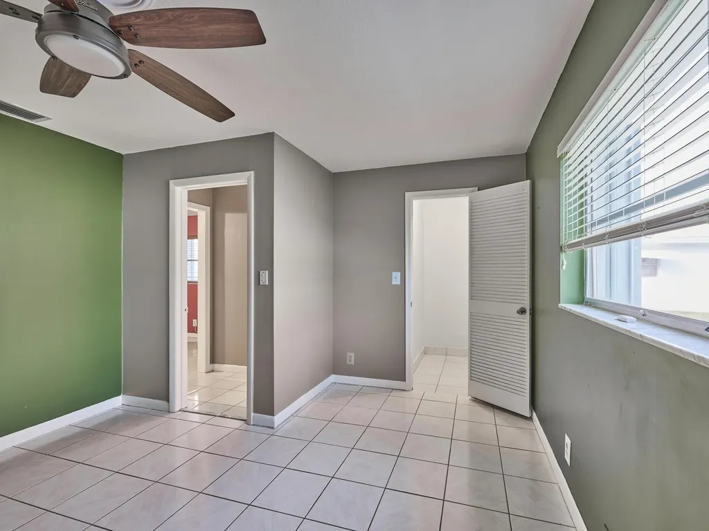 1710 SW 22nd Street Boynton Beach FL 33426