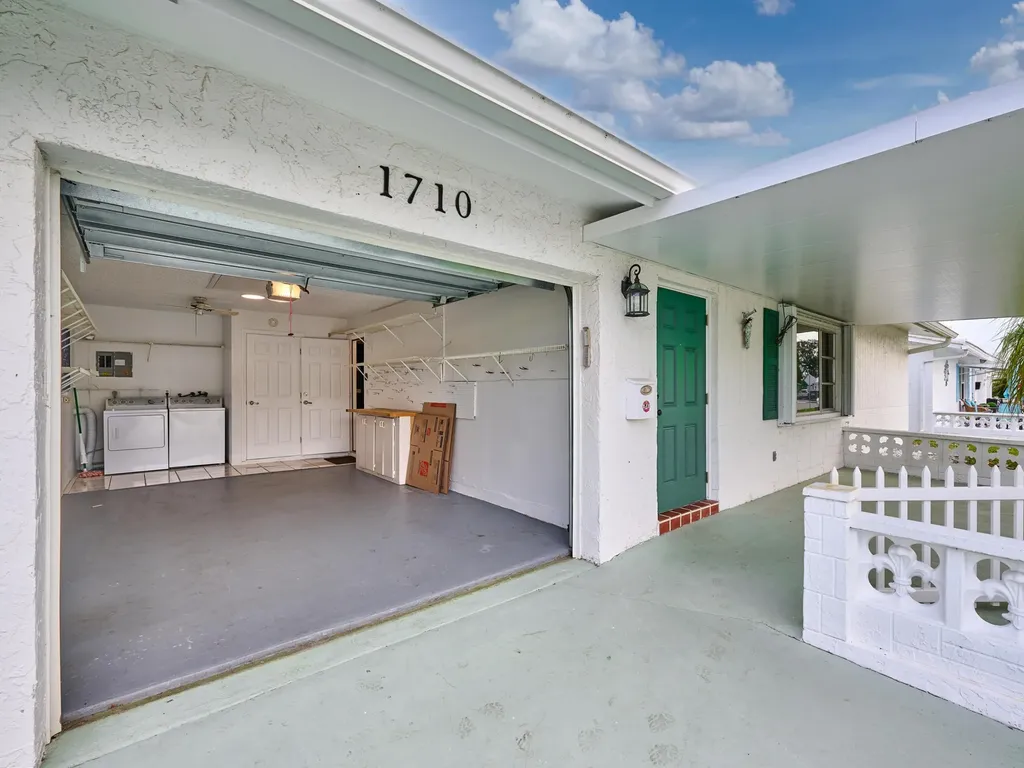 1710 SW 22nd Street Boynton Beach FL 33426