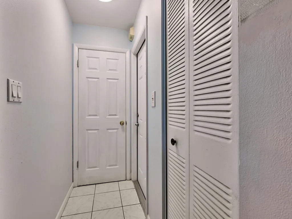 1710 SW 22nd Street Boynton Beach FL 33426