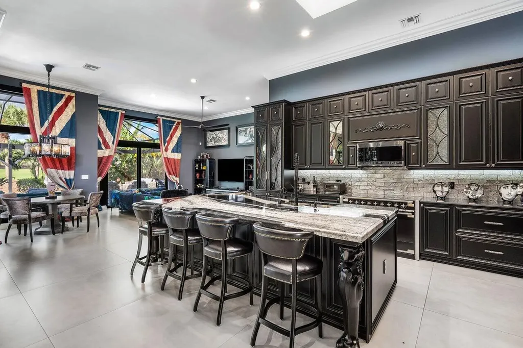 4848 Chamal Circle Boca Raton FL 33487