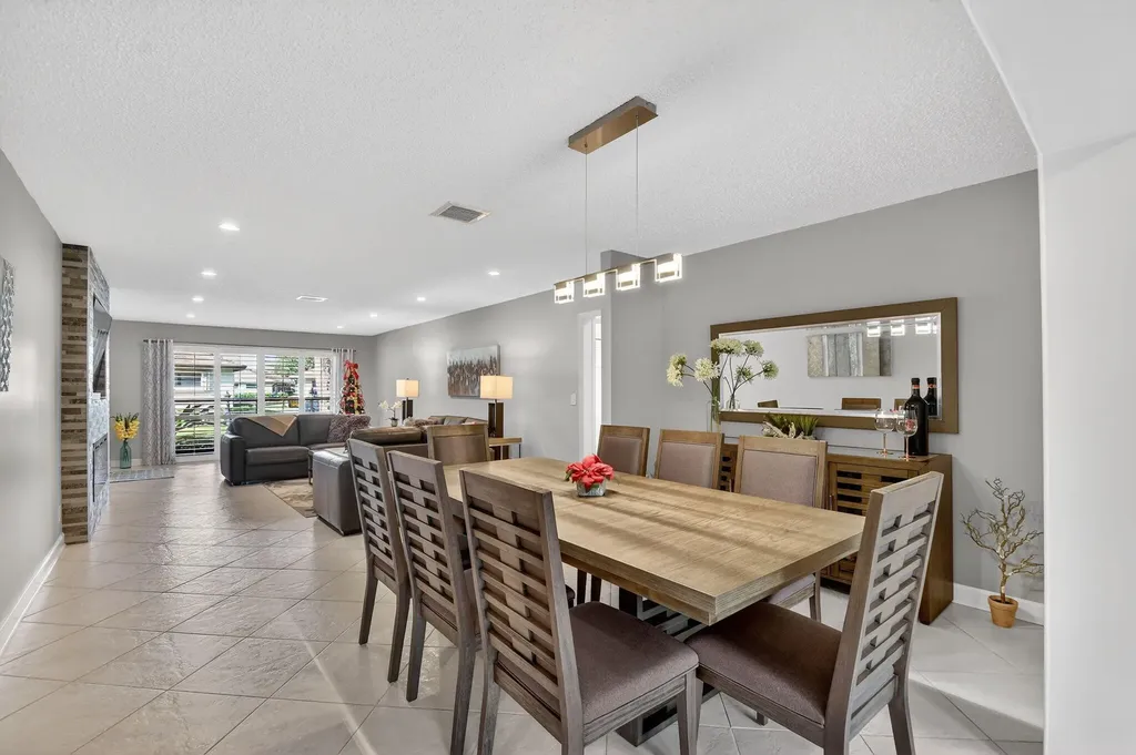 4723 Storkwood Lane Boynton Beach FL 33436