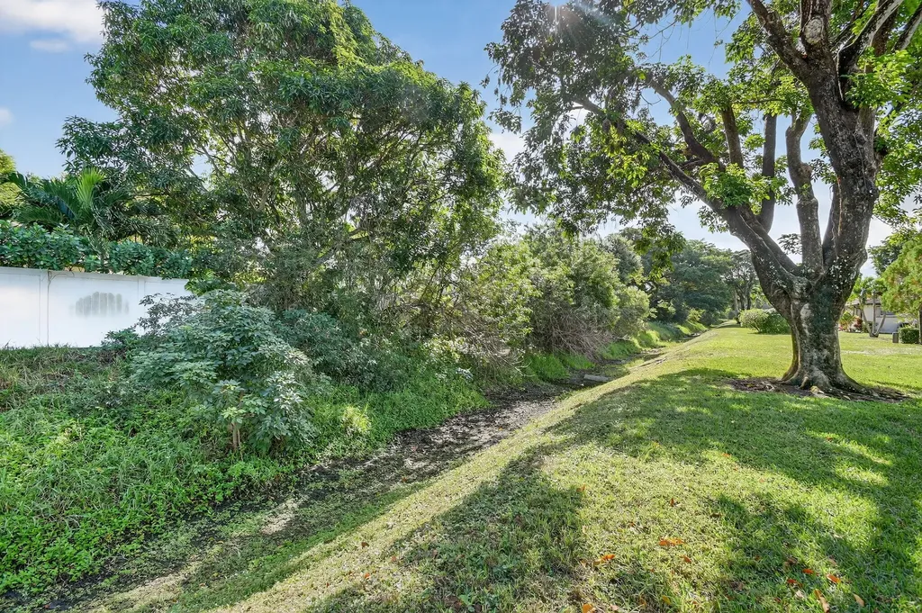 4723 Storkwood Lane Boynton Beach FL 33436