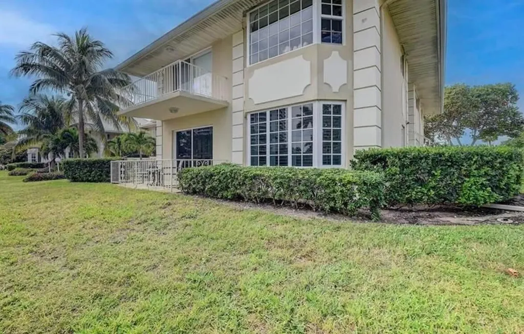 1299 S Ocean Boulevard Boca Raton FL 33432