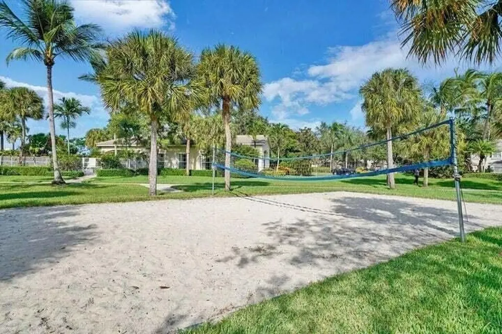 5219 Palmbrooke Circle West Palm Beach FL 33417