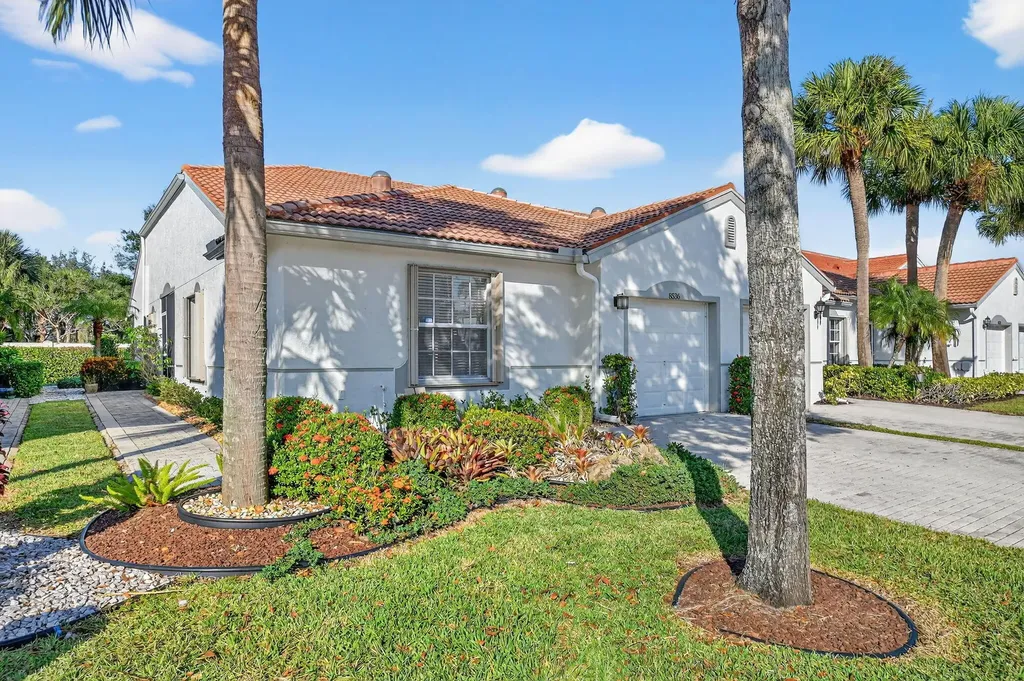 8536 Logia Circle Boynton Beach FL 33472