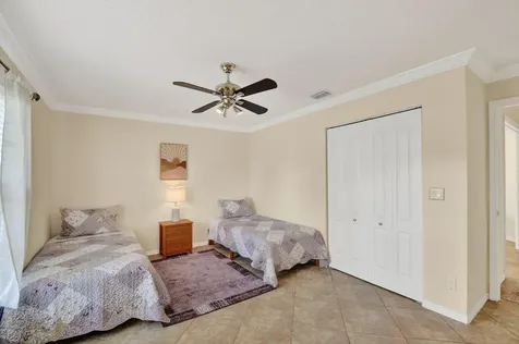 8536 Logia Circle Boynton Beach FL 33472