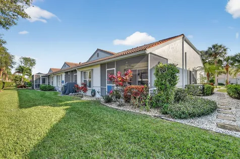 8536 Logia Circle Boynton Beach FL 33472