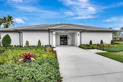 8536 Logia Circle Boynton Beach FL 33472