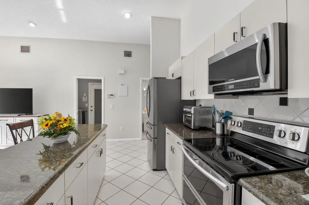 2905 Riviera Drive Delray Beach FL 33445