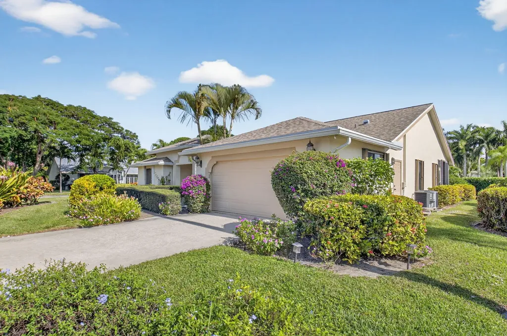 2905 Riviera Drive Delray Beach FL 33445