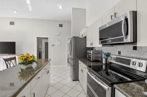 2905 Riviera Drive Delray Beach FL 33445