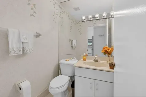 2905 Riviera Drive Delray Beach FL 33445