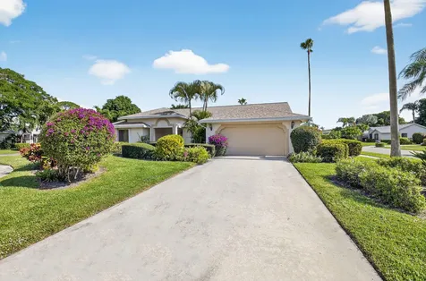 2905 Riviera Drive Delray Beach FL 33445