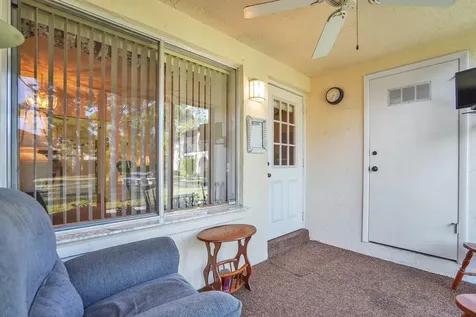 142 Lake Pine Circle Greenacres FL 33463