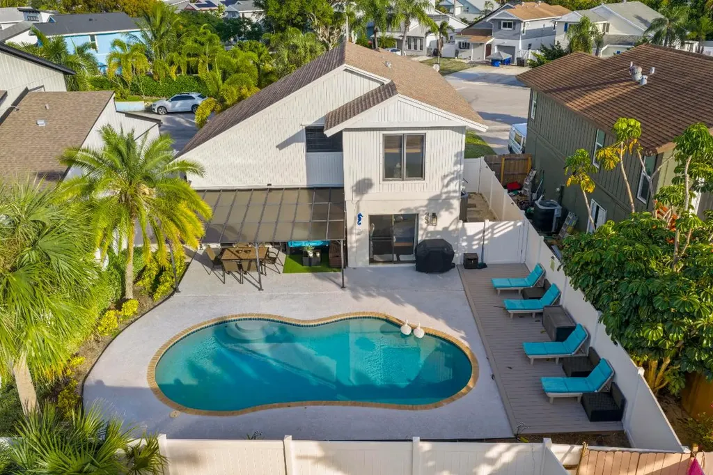 15881 SW 8th Avenue Delray Beach FL 33444