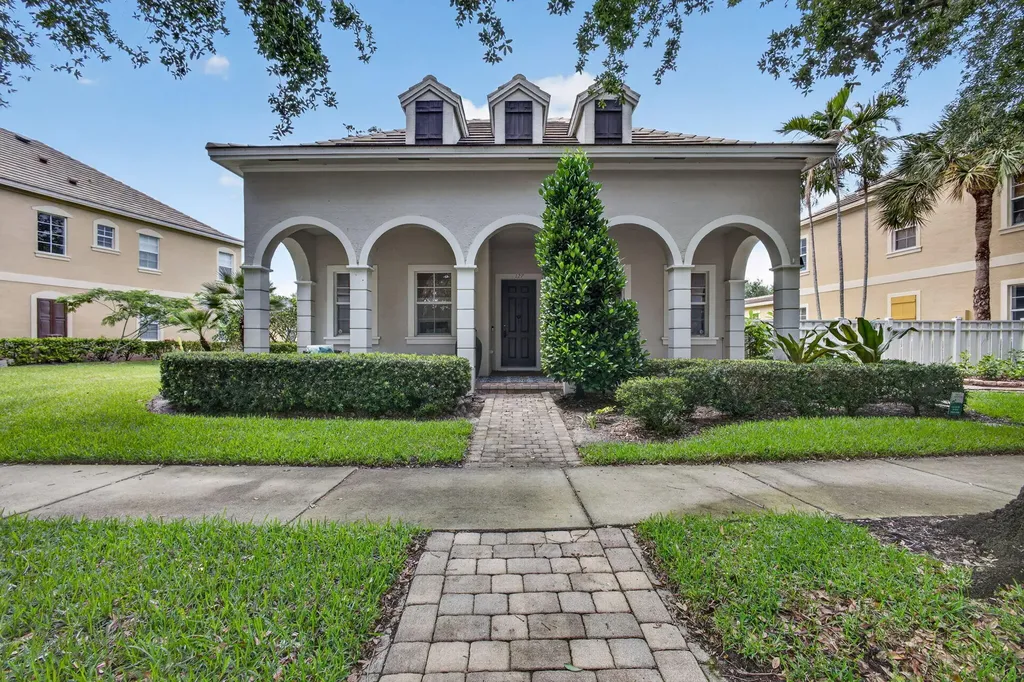 127 Arklow Avenue Jupiter FL 33458