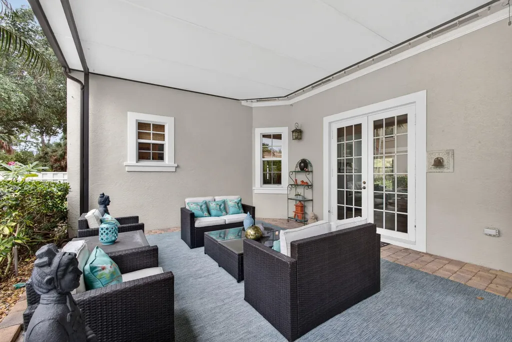 127 Arklow Avenue Jupiter FL 33458
