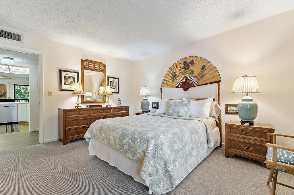 1605 S Us Highway 1 Jupiter FL 33477