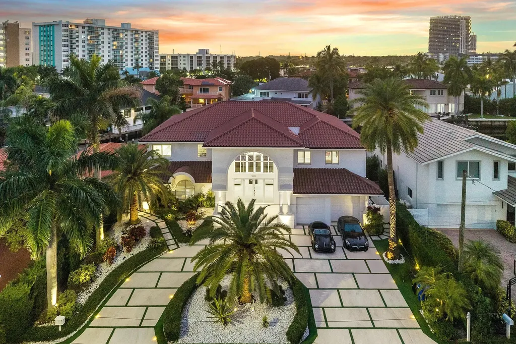 16430 NE 30th Avenue North Miami Beach FL 33160