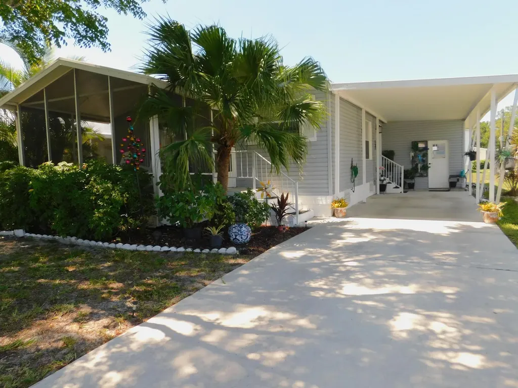 376 Seahorse Terrace Fort Pierce FL 34982