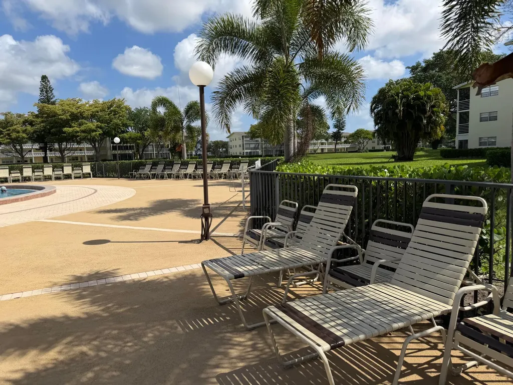 353 Dorset I Boca Raton FL 33434