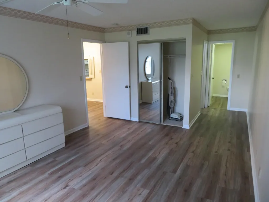 9233 SW 8th Street Boca Raton FL 33428