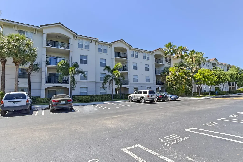 Boynton Beach FL 33435