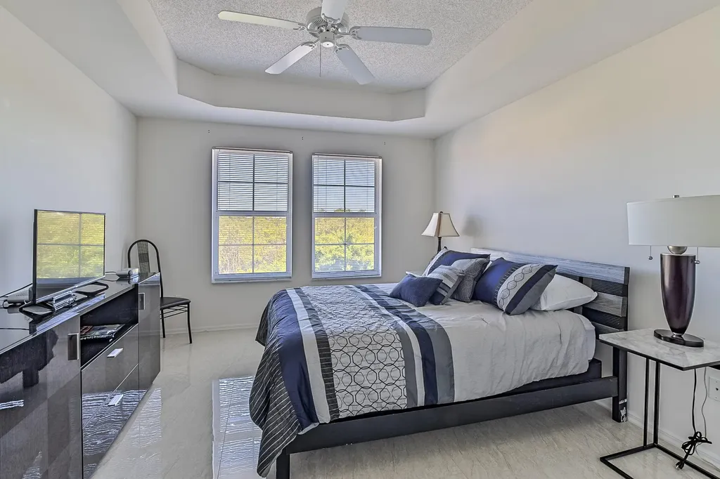 Boynton Beach FL 33435