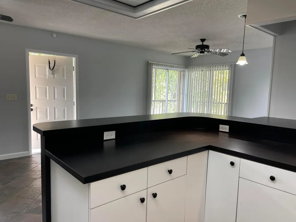 1850 Fairview Villas Drive Palm Springs FL 33406