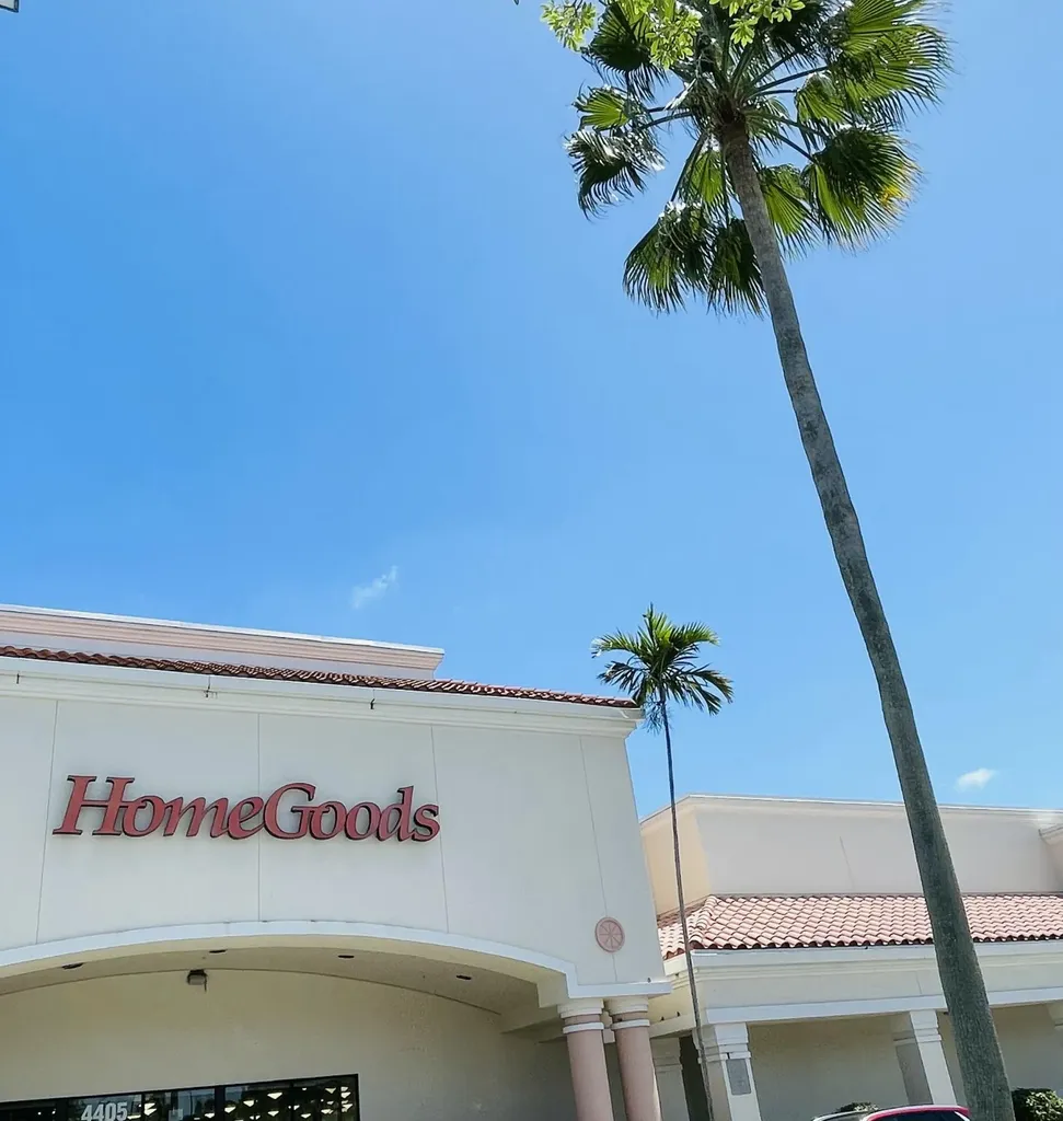 8895 N Bates Road Palm Beach Gardens FL 33418