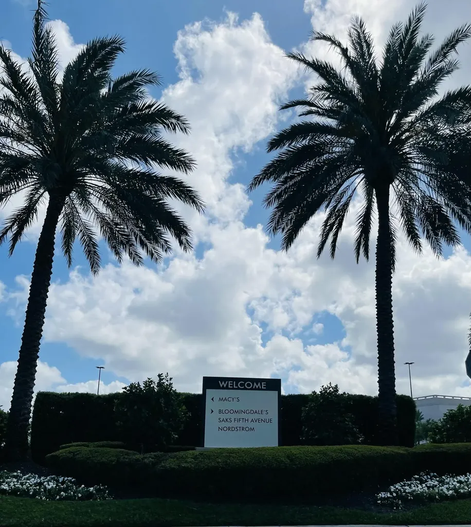 8895 N Bates Road Palm Beach Gardens FL 33418