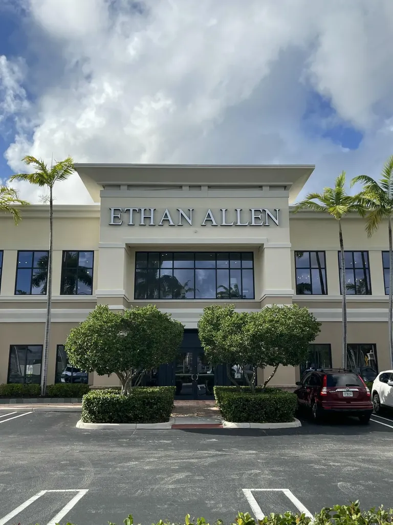8895 N Bates Road Palm Beach Gardens FL 33418