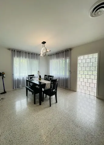 8895 N Bates Road Palm Beach Gardens FL 33418