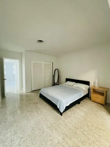8895 N Bates Road Palm Beach Gardens FL 33418
