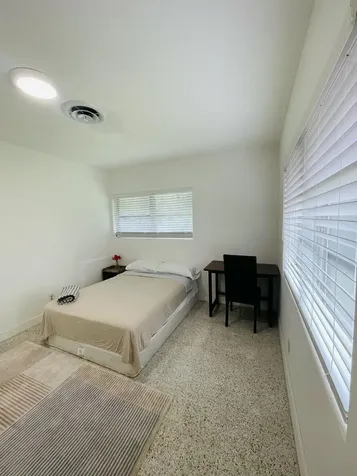 8895 N Bates Road Palm Beach Gardens FL 33418