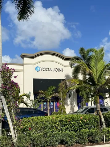 8895 N Bates Road Palm Beach Gardens FL 33418