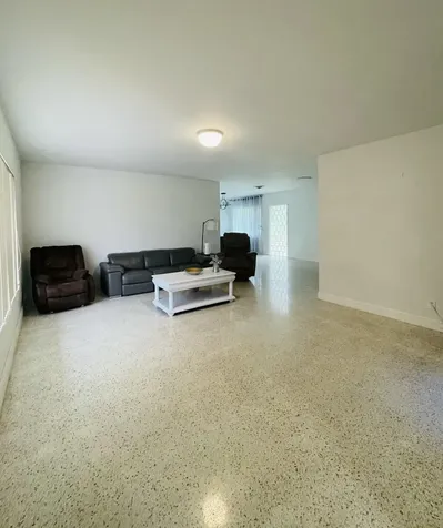 8895 N Bates Road Palm Beach Gardens FL 33418