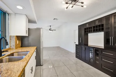 9855 Robins Nest Road Boca Raton FL 33496