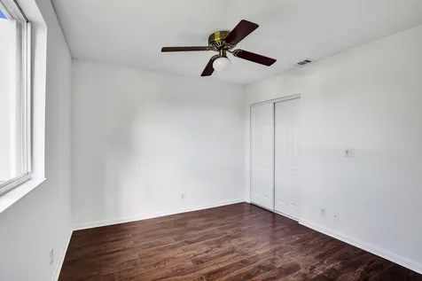 9855 Robins Nest Road Boca Raton FL 33496