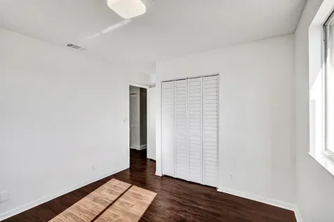 9855 Robins Nest Road Boca Raton FL 33496