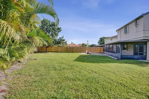9855 Robins Nest Road Boca Raton FL 33496