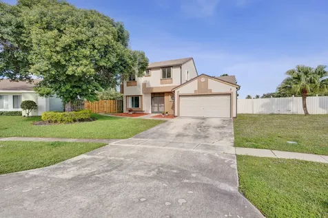 9855 Robins Nest Road Boca Raton FL 33496