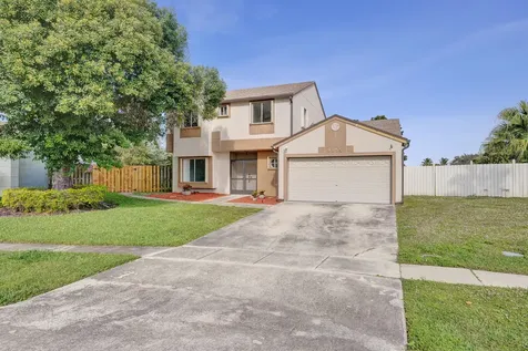 9855 Robins Nest Road Boca Raton FL 33496