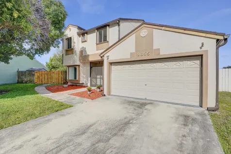 9855 Robins Nest Road Boca Raton FL 33496