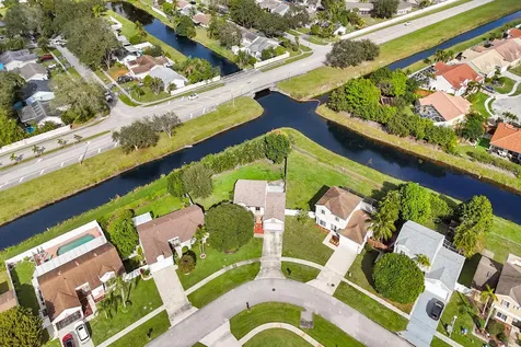 9855 Robins Nest Road Boca Raton FL 33496