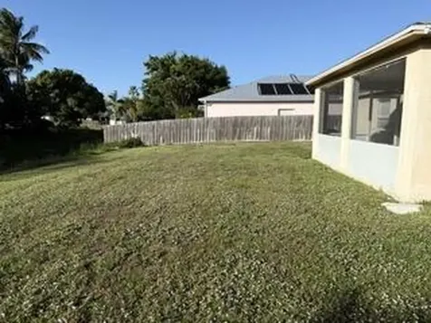 2426 SE Perugia Street Port St Lucie FL 34952