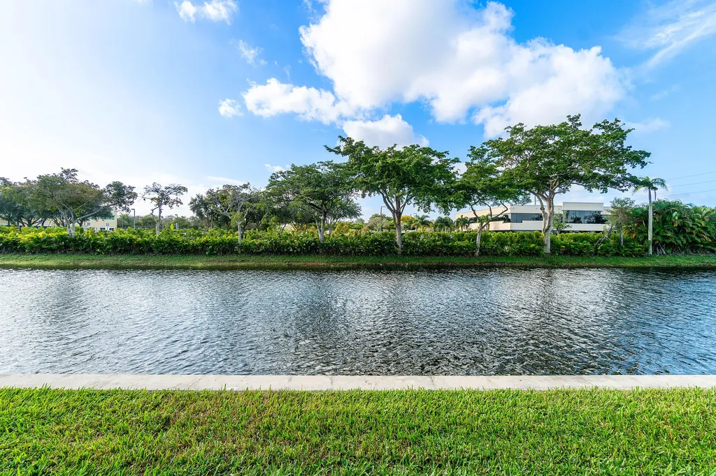 8328 Waterline Drive Boynton Beach FL 33472