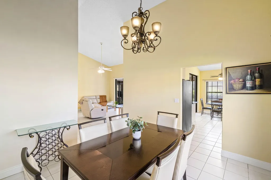 8328 Waterline Drive Boynton Beach FL 33472
